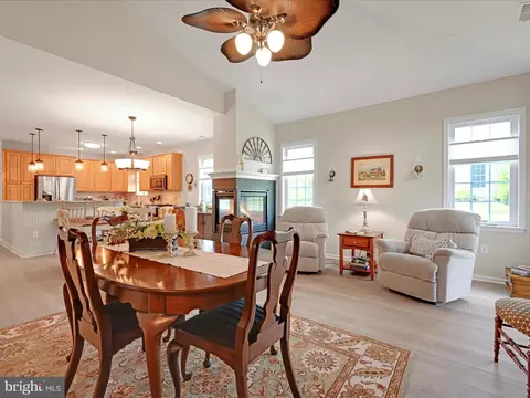Dining - 623 Allegiance Dr, Lititz, PA 17543 photo 4 of 5