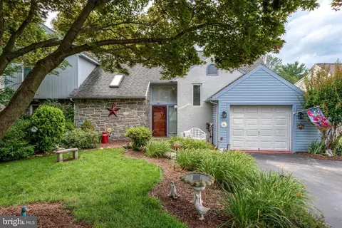 3411 Horizon Dr, Lancaster, PA 17601