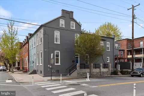 8 N Marshall St, Lancaster, PA 17602