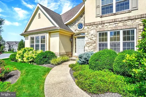 Exterior - 641 Belgian Way, Lititz, PA 17543 photo 4 of 6