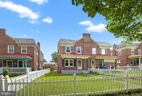 311 N Broad St, Lancaster, PA 17602