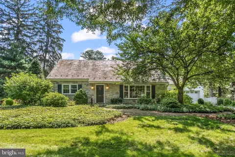 815 Wilson Dr, Lancaster, PA 17603