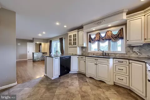 502 W Newport Rd, Lititz, PA 17543 photo 33