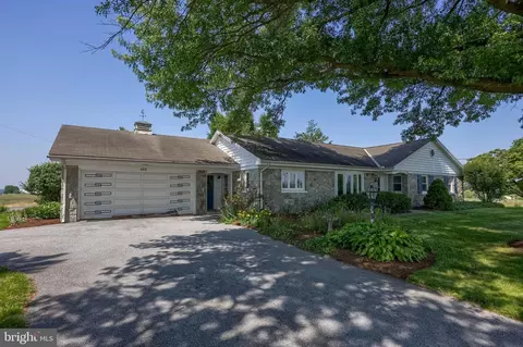 502 W Newport Rd, Lititz, PA 17543 photo 13