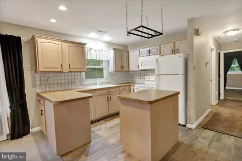 828 Pine Hill Rd, Lititz, PA 17543 photo 10