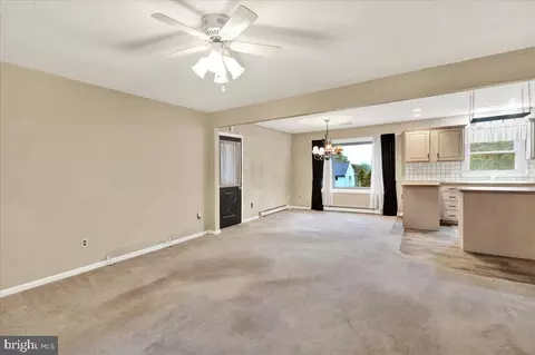 828 Pine Hill Rd, Lititz, PA 17543 photo 7