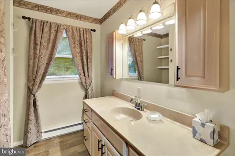 828 Pine Hill Rd, Lititz, PA 17543 photo 15