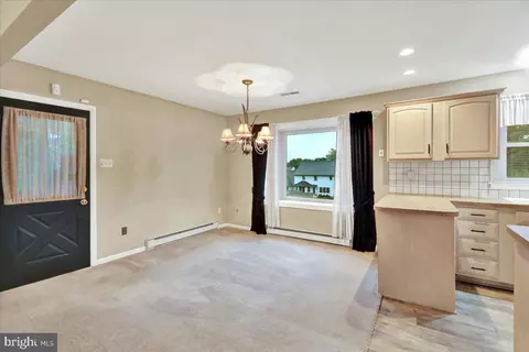 828 Pine Hill Rd, Lititz, PA 17543 photo 8