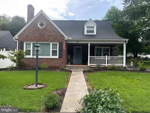 35 Linden Ave, Elizabethtown, PA 17022