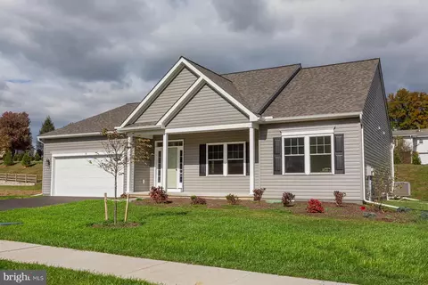 16 Ridgewood Road Apt Rd #(DOUGLAS), Quarryville, PA 17566