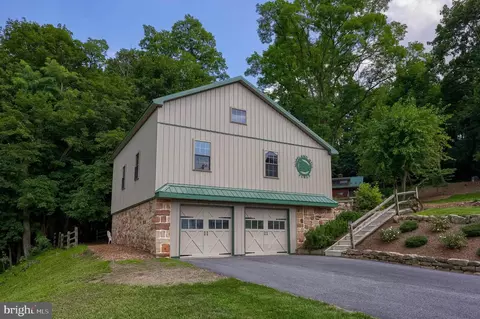 Exterior - 335 N Clay Rd, Lititz, PA 17543 photo 32 of 40
