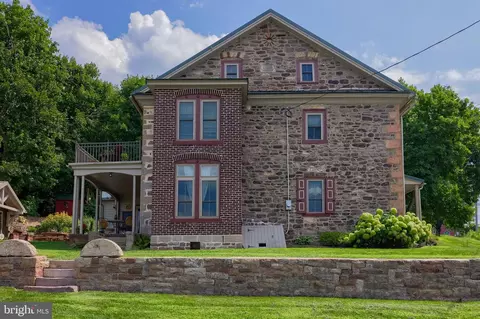 Exterior - 335 N Clay Rd, Lititz, PA 17543 photo 18 of 40