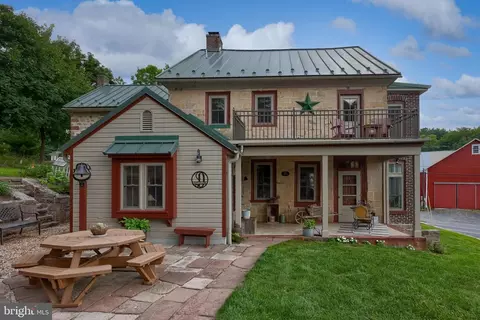 Exterior - 335 N Clay Rd, Lititz, PA 17543 photo 7 of 40