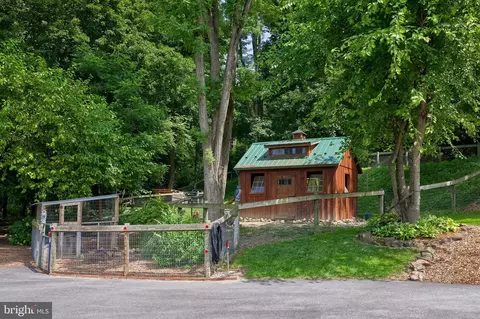Other - 335 N Clay Rd, Lititz, PA 17543 photo 4 of 50