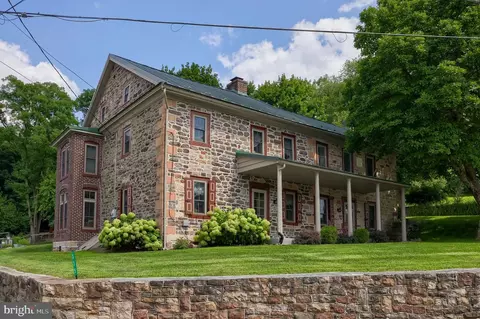 Exterior - 335 N Clay Rd, Lititz, PA 17543 photo 2 of 40