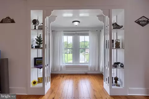 Entry Way - 335 N Clay Rd, Lititz, PA 17543 photo 21 of 27
