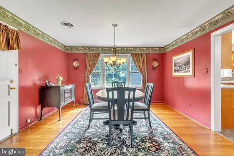 629 S Spruce St, Lititz, PA 17543 photo 7