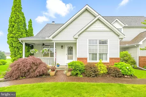1017 Kent Gdn, Lititz, PA 17543