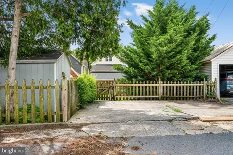 Exterior - 53 Front St, Lititz, PA 17543 photo 5 of 5