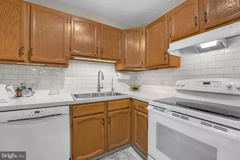 Kitchen - 606 S Cedar St, Lititz, PA 17543 photo 2 of 3