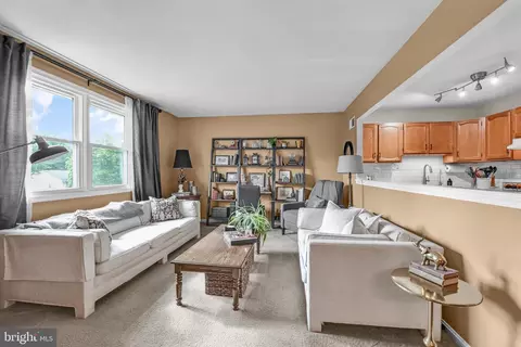 Living - 606 S Cedar St, Lititz, PA 17543 photo 1 of 2