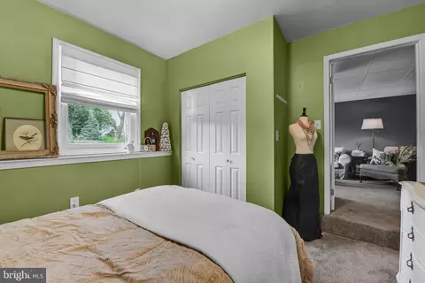Bedroom - 606 S Cedar St, Lititz, PA 17543 photo 4 of 4