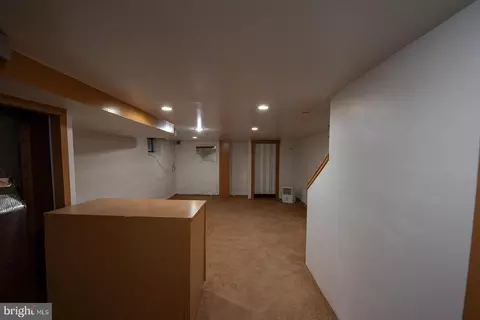 Entry Way - 540 Ruby St, Lancaster, PA 17603 photo 6 of 6