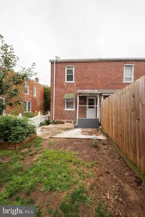 Exterior - 540 Ruby St, Lancaster, PA 17603 photo 4 of 5