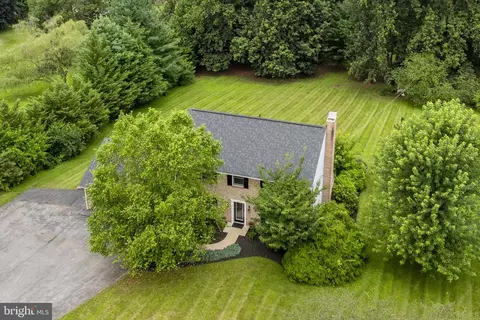 175 N Ridge Rd, Reinholds, PA 17569