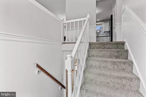 Entry Way - 111 Oxford Dr, Lititz, PA 17543 photo 2 of 2
