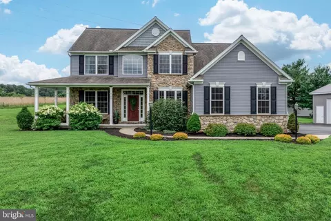 30 Grandview Ln, Conestoga, PA 17516