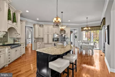 315 Sarsen Dr, Lititz, PA 17543 photo 7