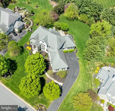 315 Sarsen Dr, Lititz, PA 17543 photo 57