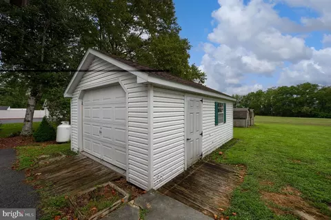 1147 W Main St, Ephrata, PA 17522 photo 7