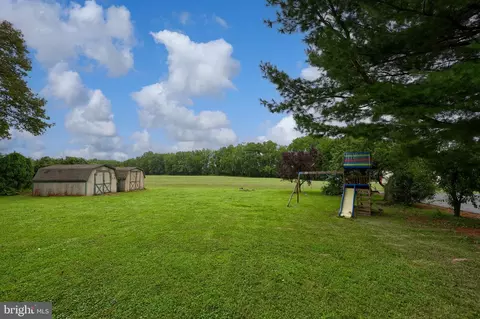 1147 W Main St, Ephrata, PA 17522 photo 9