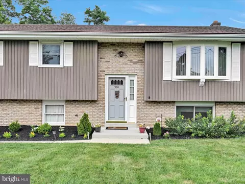 Exterior - 301 Owl Hill Rd, Lititz, PA 17543 photo 7 of 7