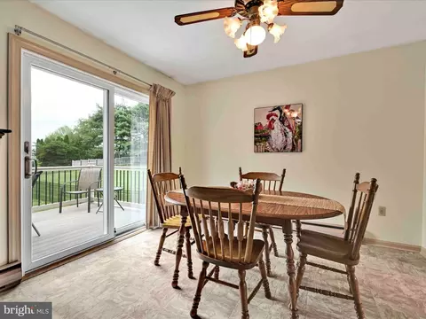 Dining - 301 Owl Hill Rd, Lititz, PA 17543 photo 1 of 2