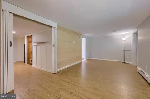 Living - 24 Brookwood Dr, Lititz, PA 17543 photo 4 of 7