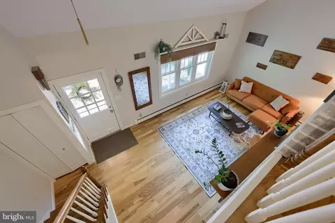 Entry Way - 24 Brookwood Dr, Lititz, PA 17543 photo 8 of 8