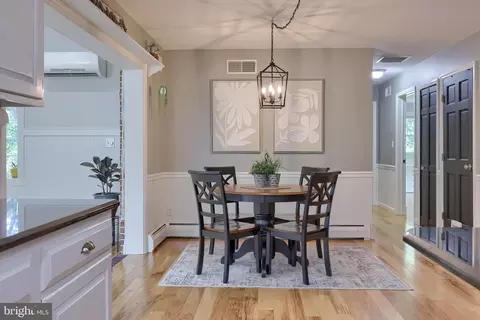 Dining - 24 Brookwood Dr, Lititz, PA 17543 photo 2 of 2