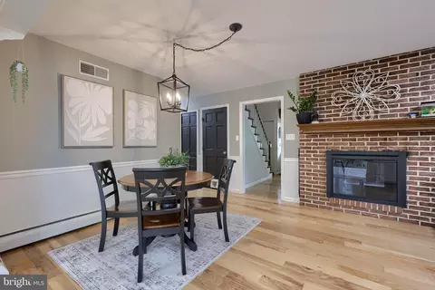 Dining - 24 Brookwood Dr, Lititz, PA 17543 photo 1 of 2
