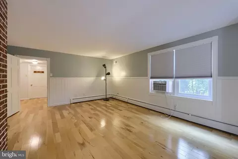 Living - 24 Brookwood Dr, Lititz, PA 17543 photo 7 of 7