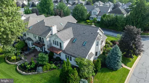 View/Area - 1028 Laureldale Dr, Lititz, PA 17543 photo 1 of 27