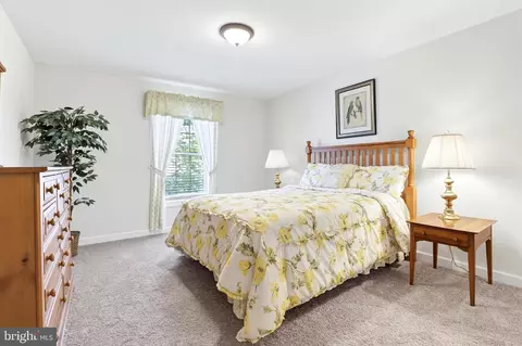 Bedroom - 5263 Oak Leaf Dr, Mount Joy, PA 17552 photo 3 of 3