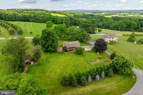 1504 Brunnerville Rd, Lititz, PA 17543 photo 5
