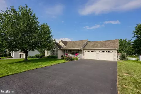 Exterior - 23 Field Ln, Lititz, PA 17543 photo 17 of 17