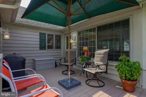 Exterior - 23 Field Ln, Lititz, PA 17543 photo 8 of 17