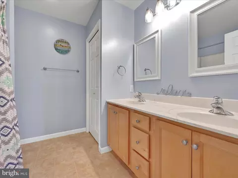623 Courthouse Cir, Lititz, PA 17543 photo 23