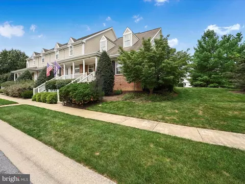 623 Courthouse Cir, Lititz, PA 17543 photo 32