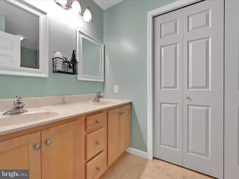 623 Courthouse Cir, Lititz, PA 17543 photo 16